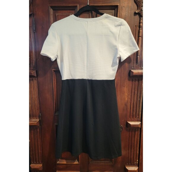Zara Trafaluc White and Black Colorblock Above Knee Dress Sz M - Picture 2 of 4